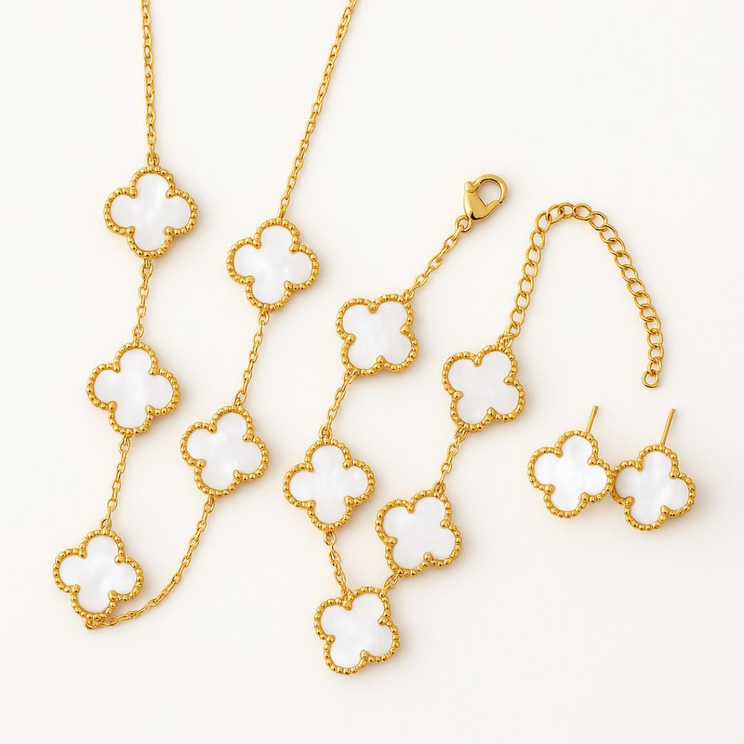 Conjunto Trevo Banhado a Ouro 18K (Pulseira, Colar e Brinco)